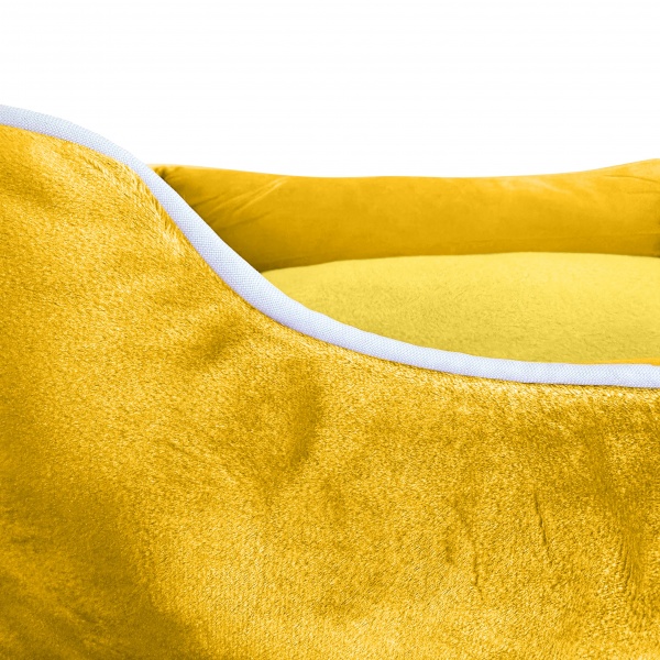 Luxe Butterscotch Velvet Dog Bed richpaw.co.uk/